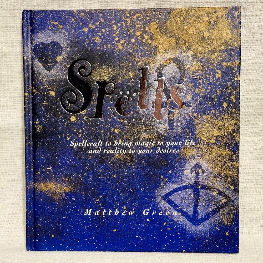 📚 Spells: Spellcraft to Bring Magic to Your Life and Reality to Your Desires